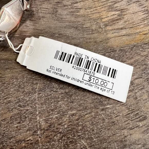 🍭6/$30 Charming Charlie Silver Rhinestone Studded Geometric Stretch Bracelet - Picture 3 of 7